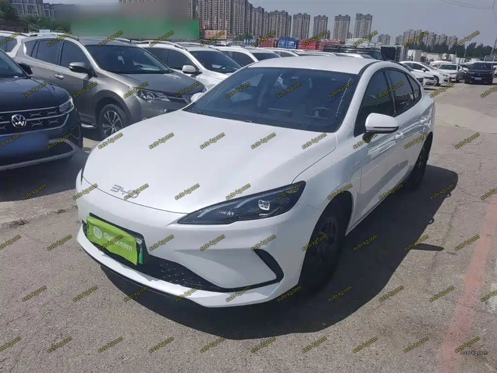 BYD Seal 05 DM-i 2025