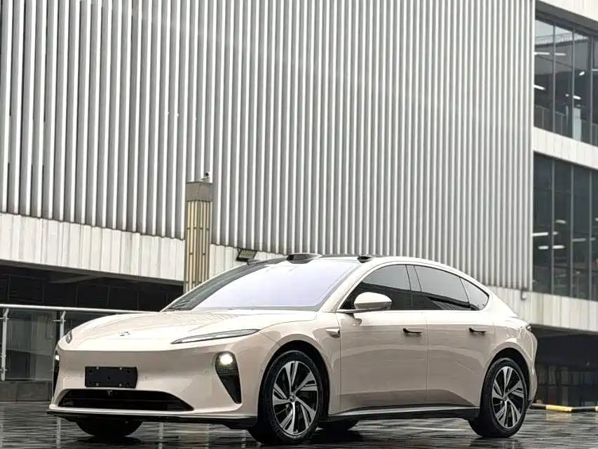 NIO ET5 2023