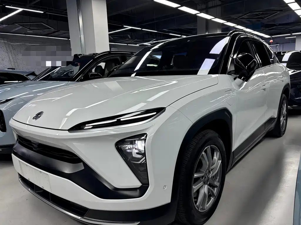 NIO ES6 2020