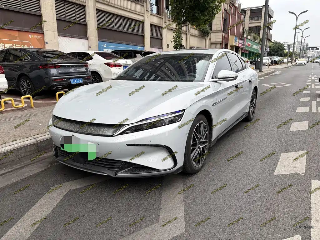 BYD Han 2025