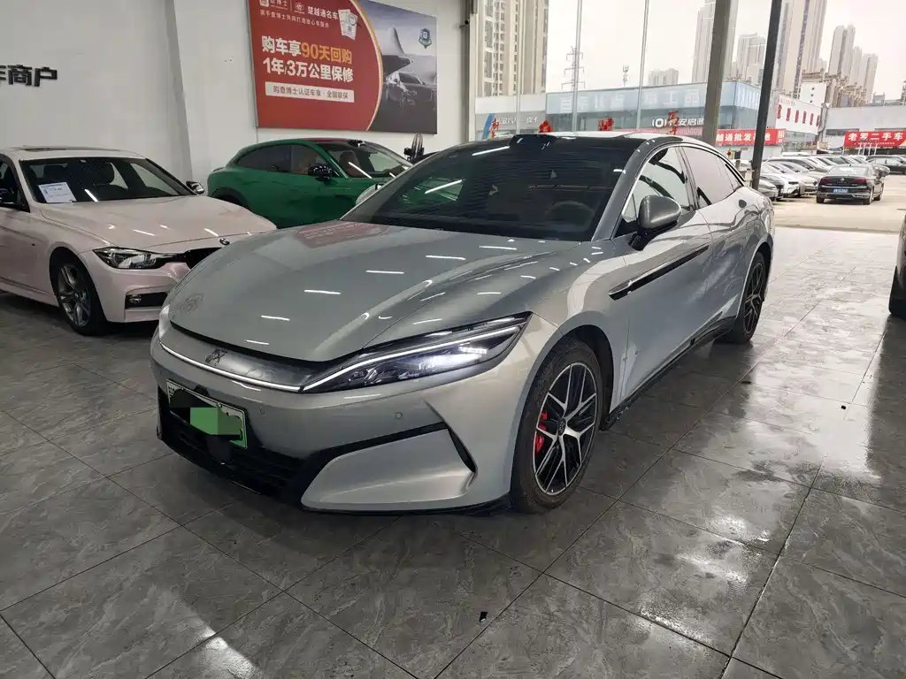 BYD 汉L 2025