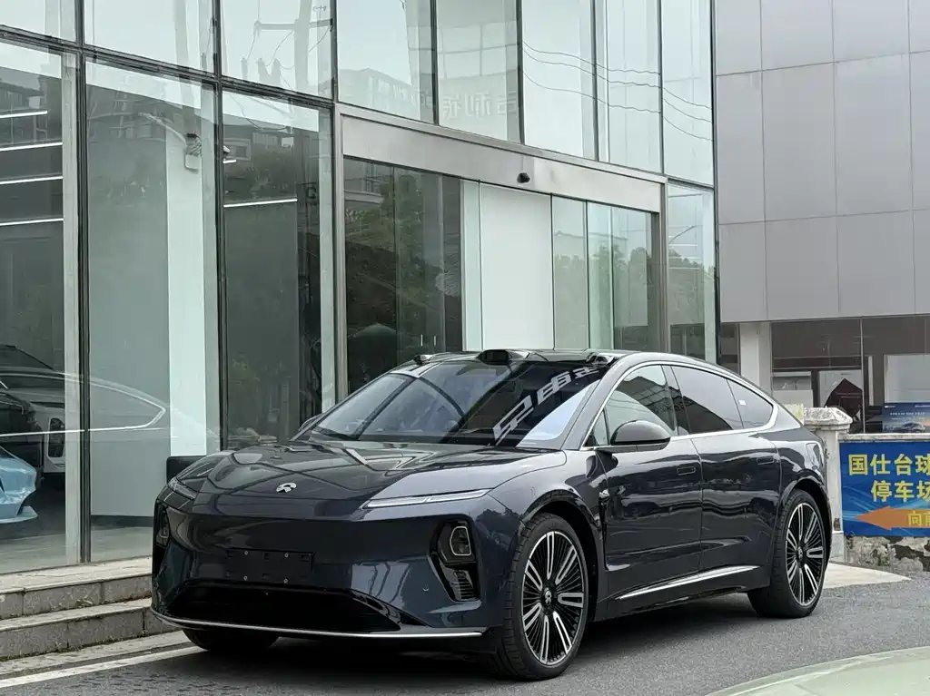 NIO ET9 2025