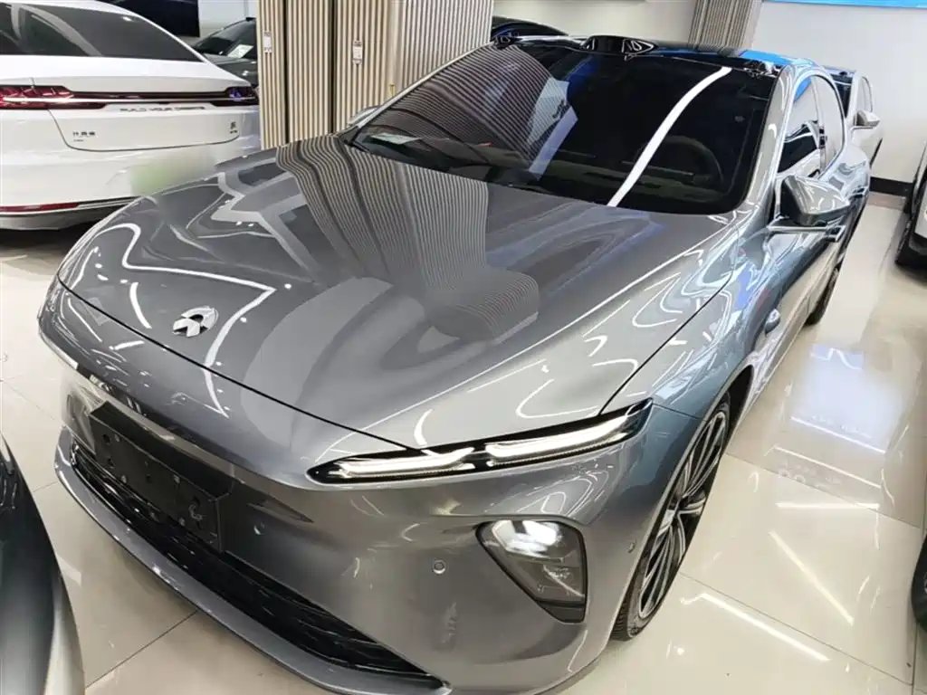 NIO ET7 2025