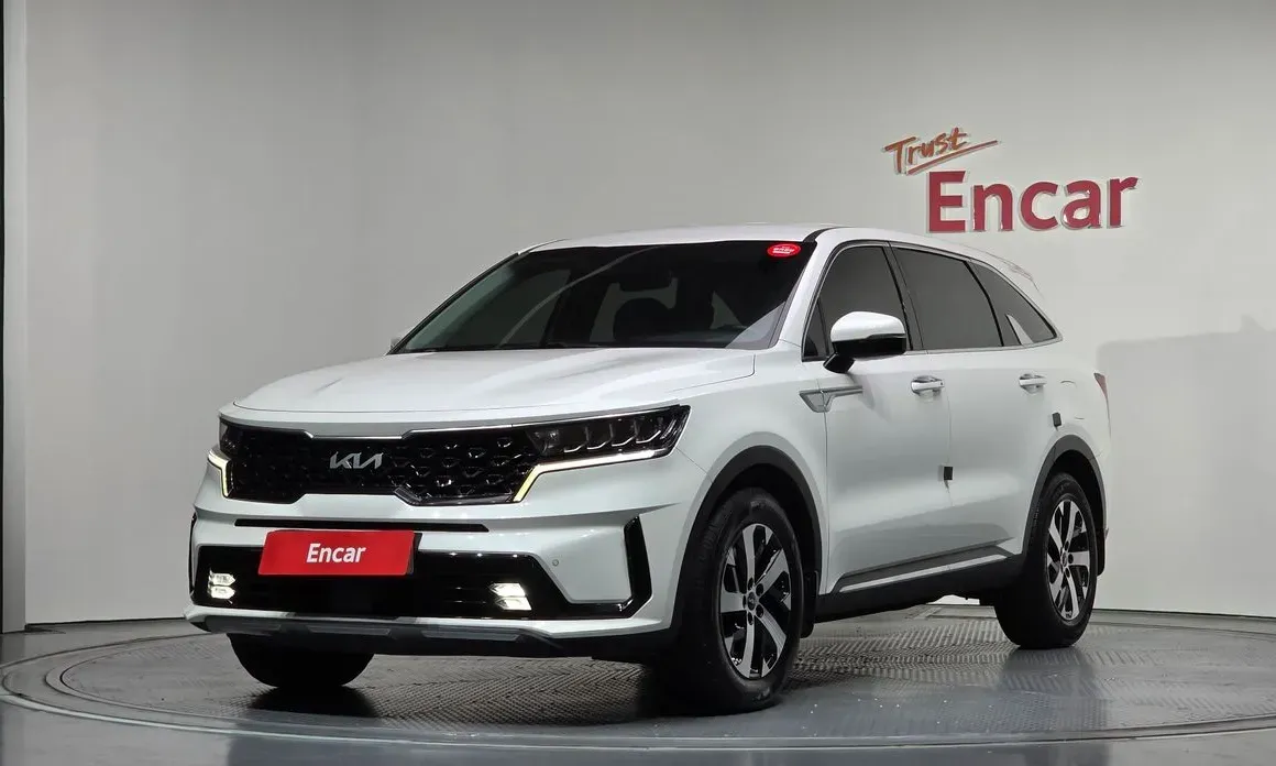 Kia Sorento 2022 — фото 1 из 5