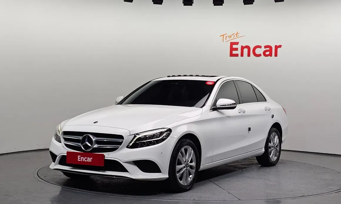 Mercedes-Benz C-Class 2020 — фото 1 из 20