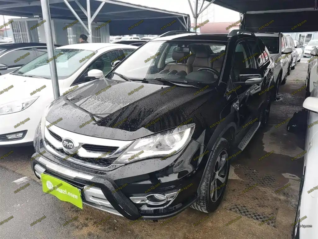 BYD S7 2015