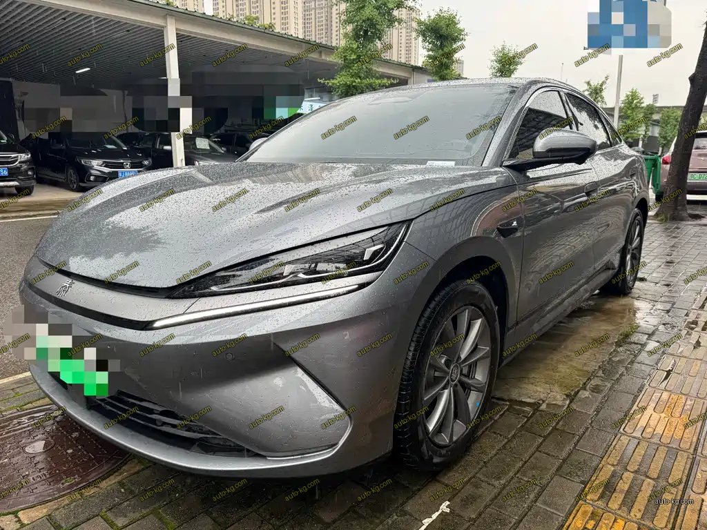 BYD Qin L 2026