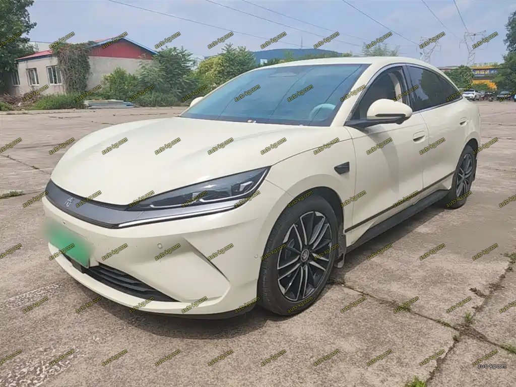 BYD Qin L 2025