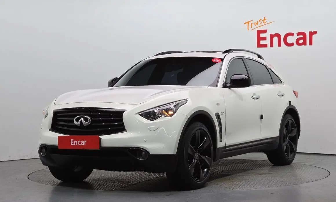 Infiniti QX70 2016