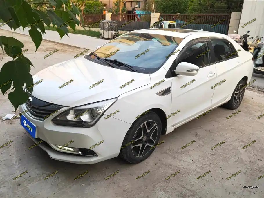 BYD G5 2016
