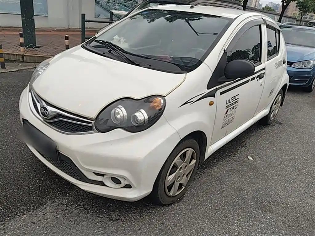 BYD F0 2018