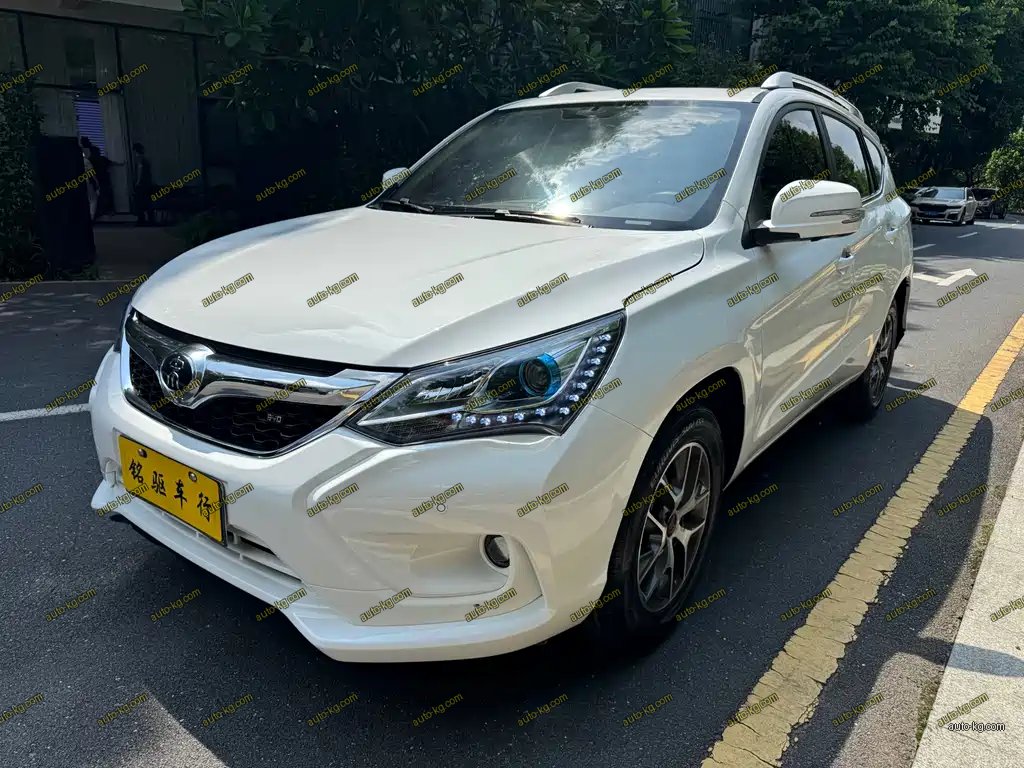 BYD Song 2016