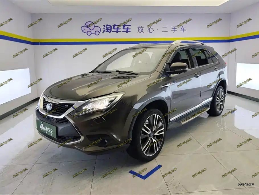BYD Tang New Energy 2017