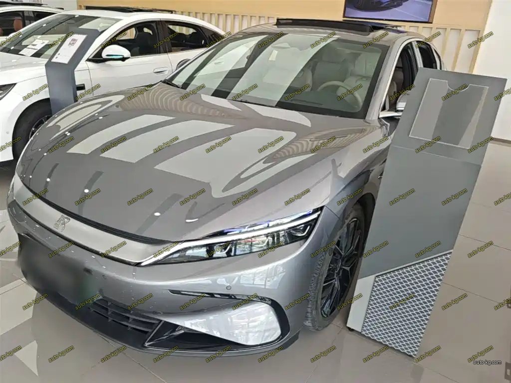 BYD Han 2024