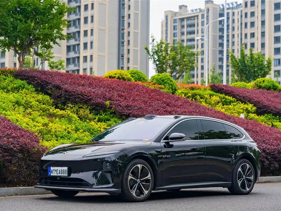 NIO ET5T 2024