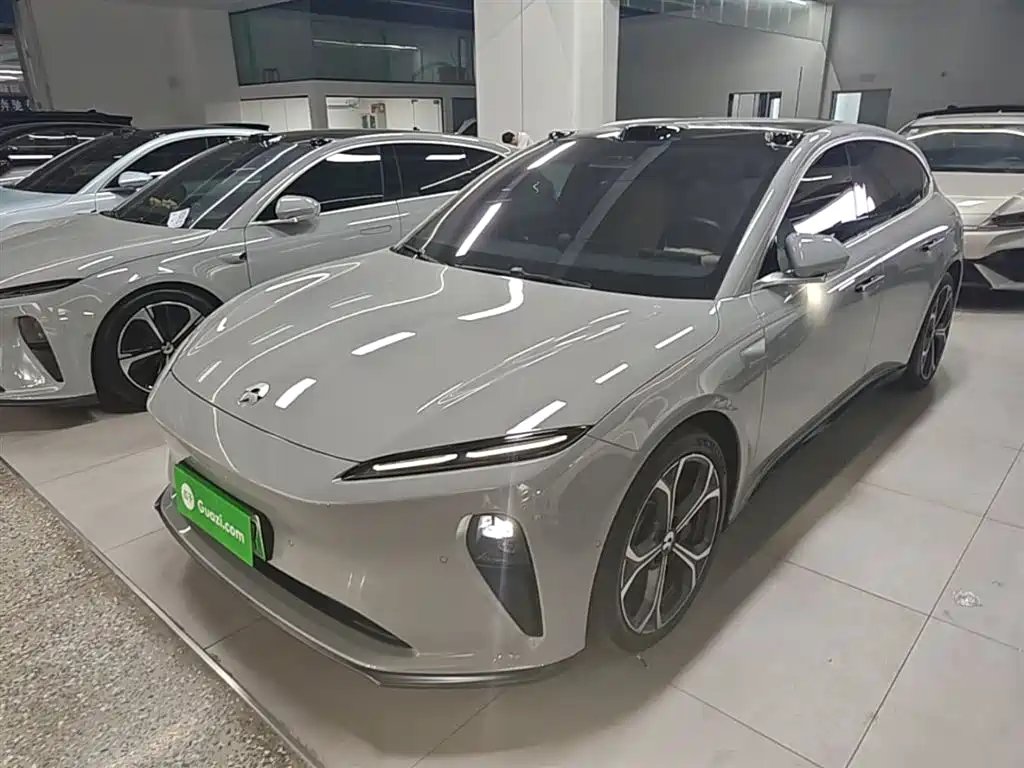 NIO ET5T 2024
