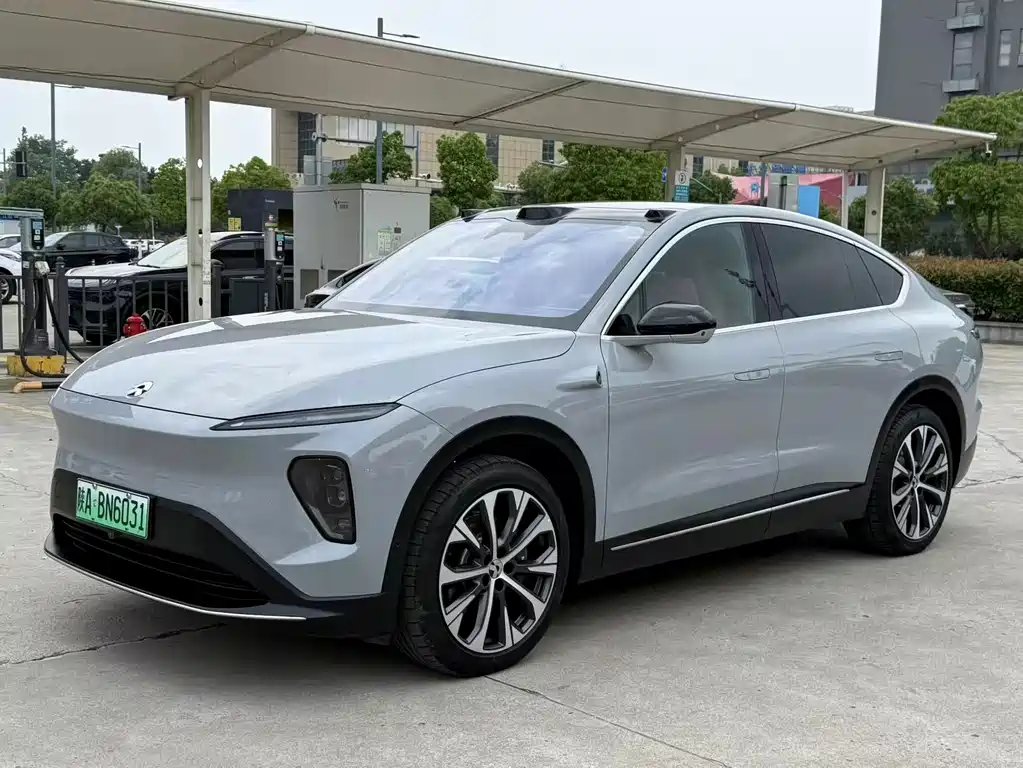 NIO EC7 2025