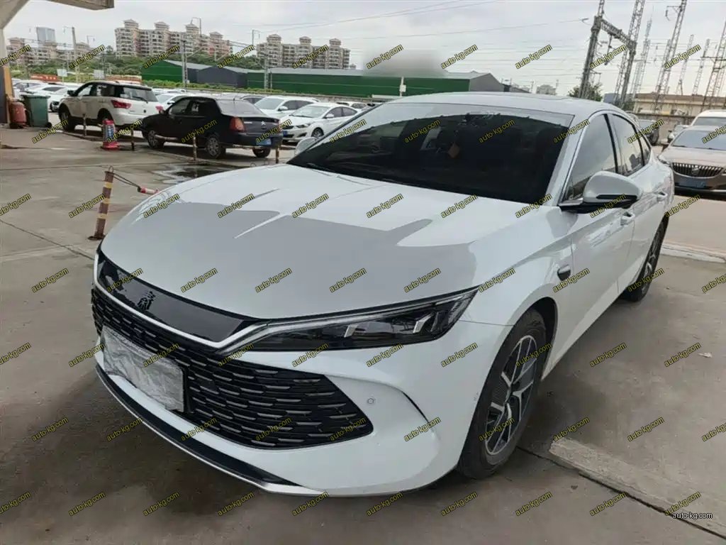 BYD Qin L 2025