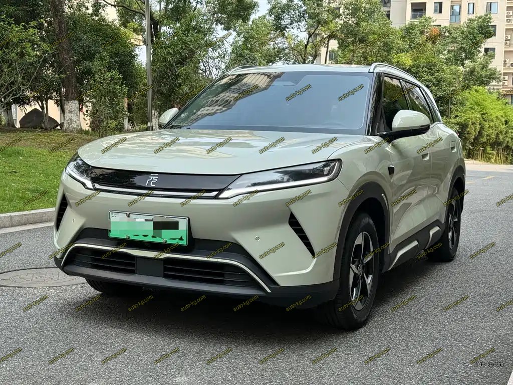 BYD Yuan UP 2025