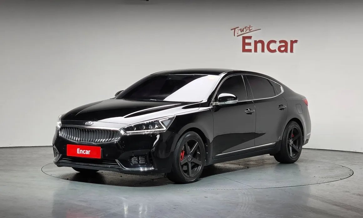 Kia K7 2018 — фото 1 из 20