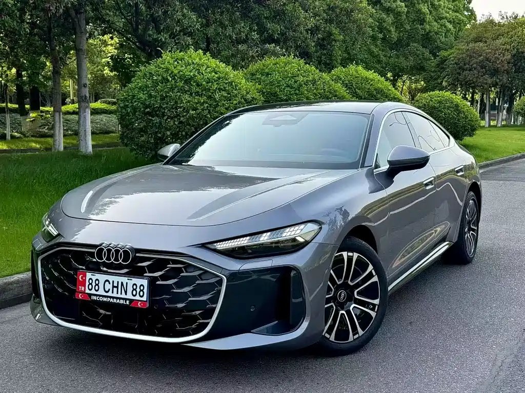 Audi AudiA5L 2025