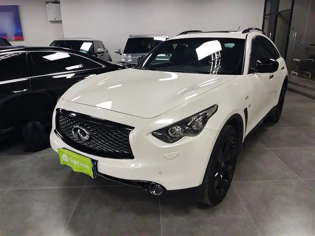 Infiniti QX70 2018