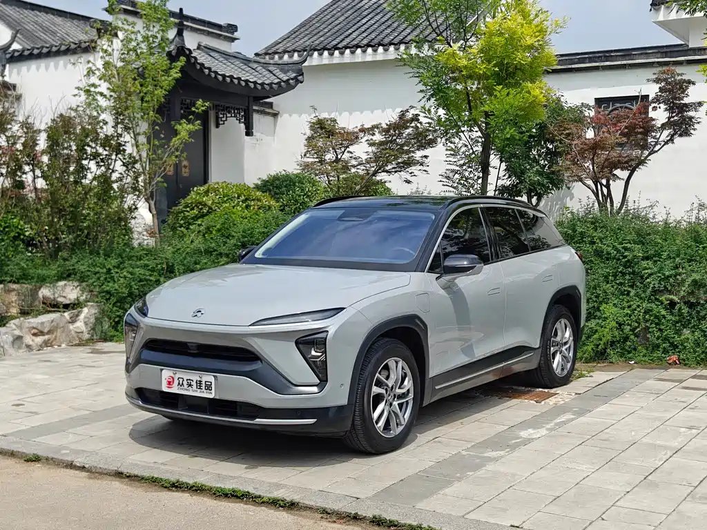 NIO ES6 2021