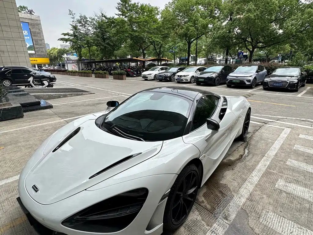 McLaren 720S 2019
