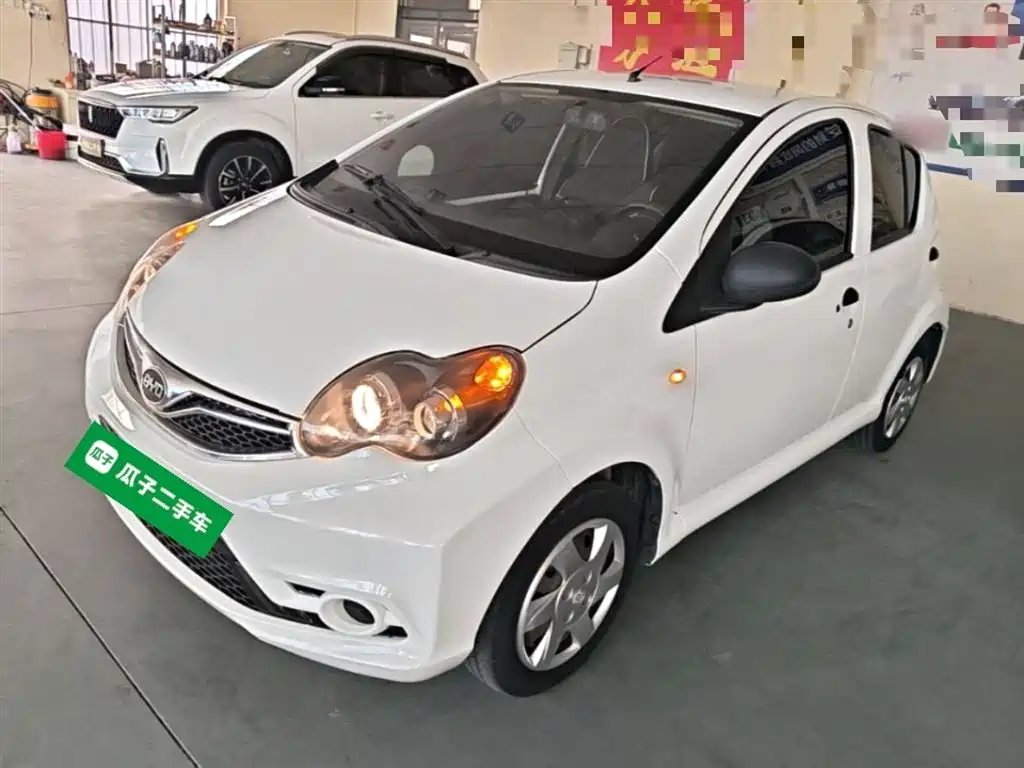 BYD F0 2018