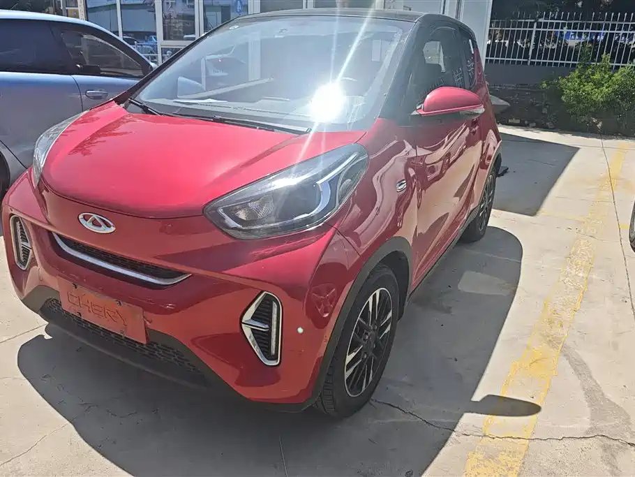 CheryQq Little Ant 2022
