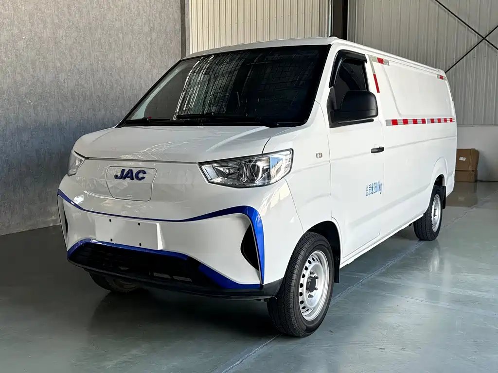 JAC Bluecat 2025