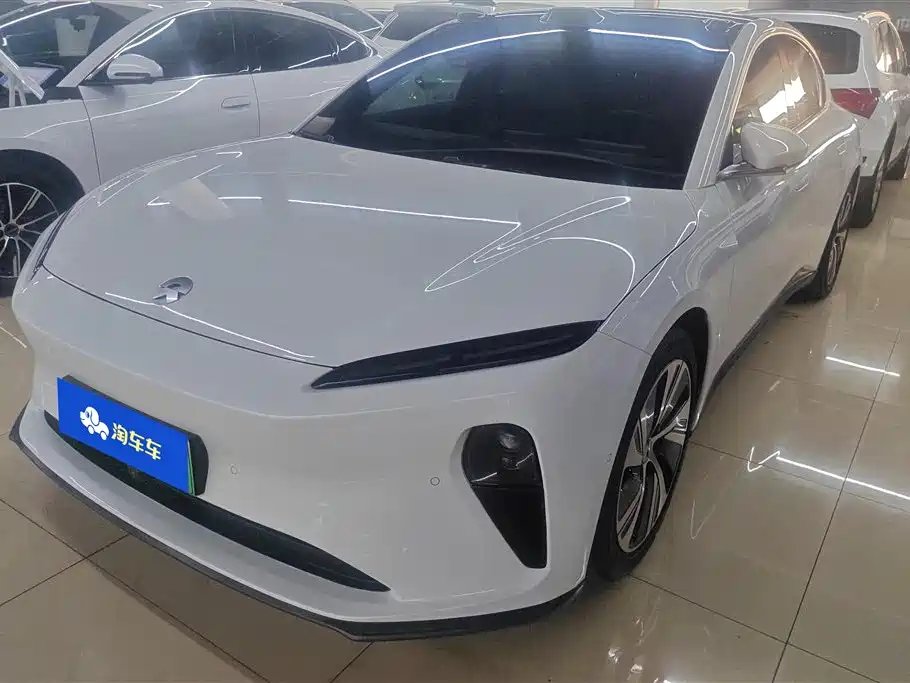 NIO ET5 2024