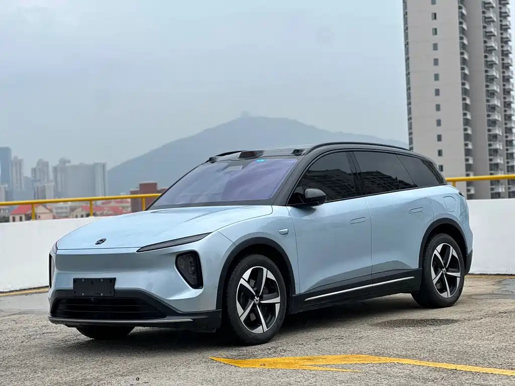 NIO ES6 2025