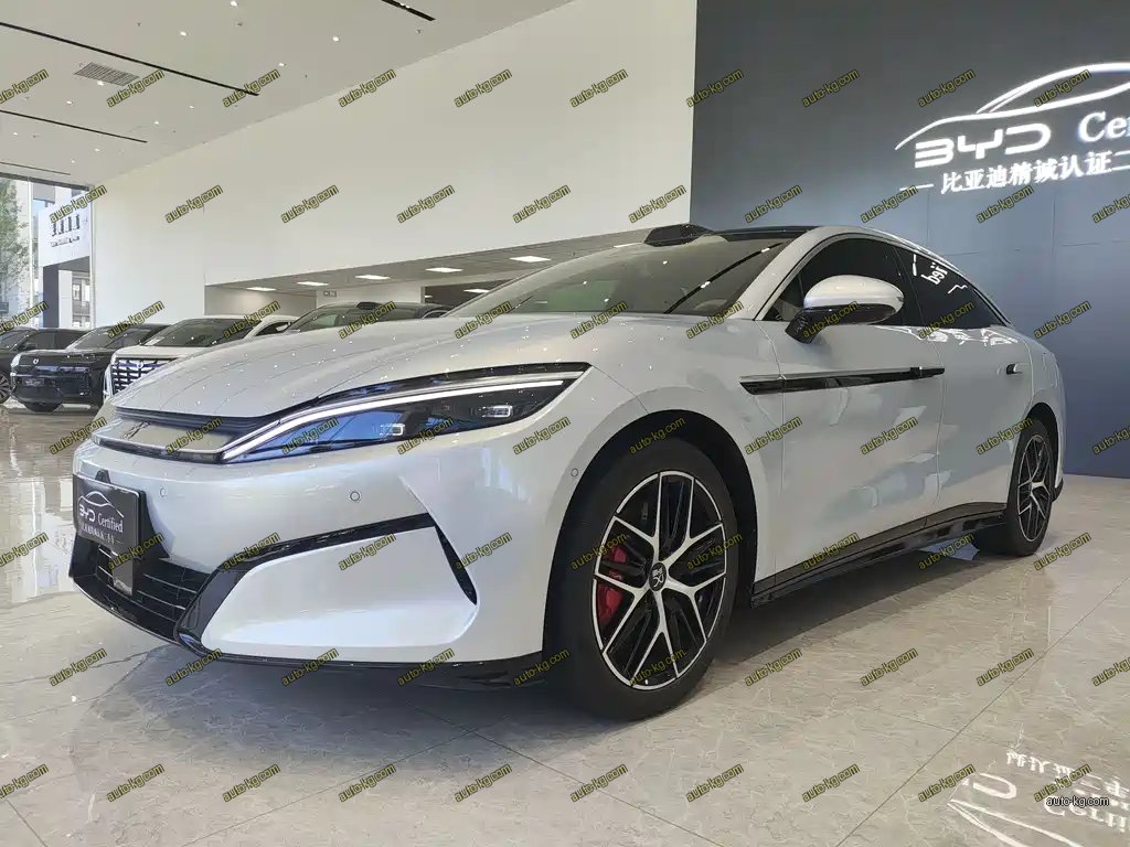 BYD 汉L 2025