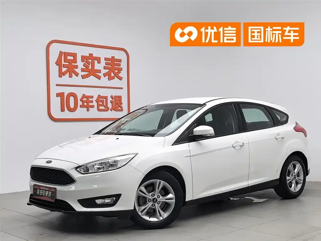 Ford Focus 2016 — фото 1 из 24
