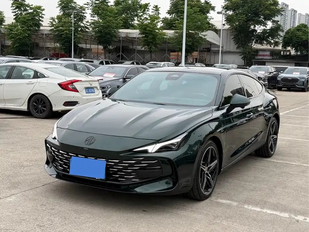 MG MG7 2023
