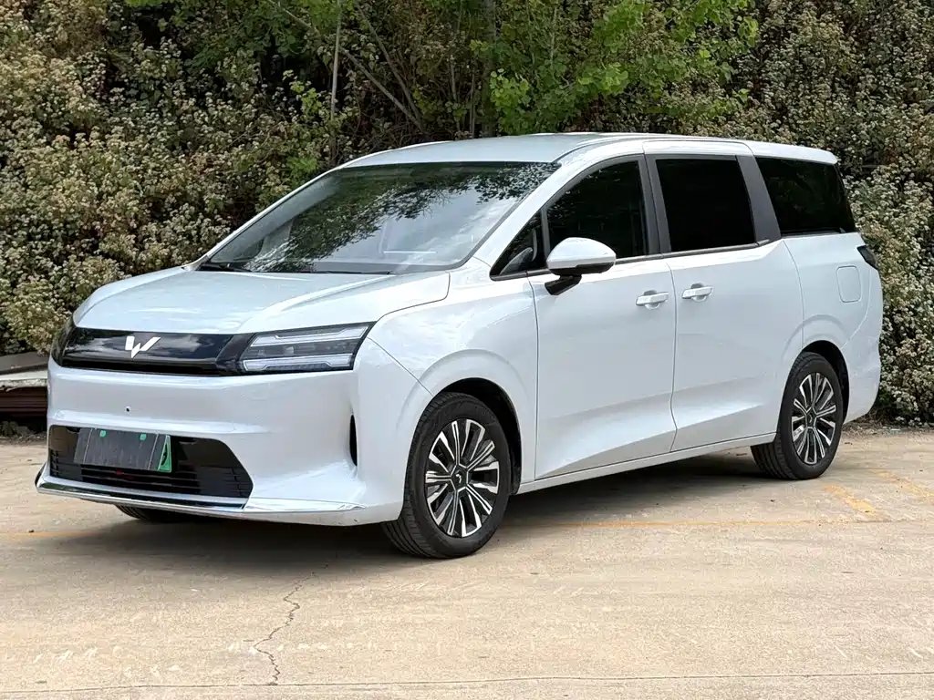 Wuling Starlight730NEV 2025