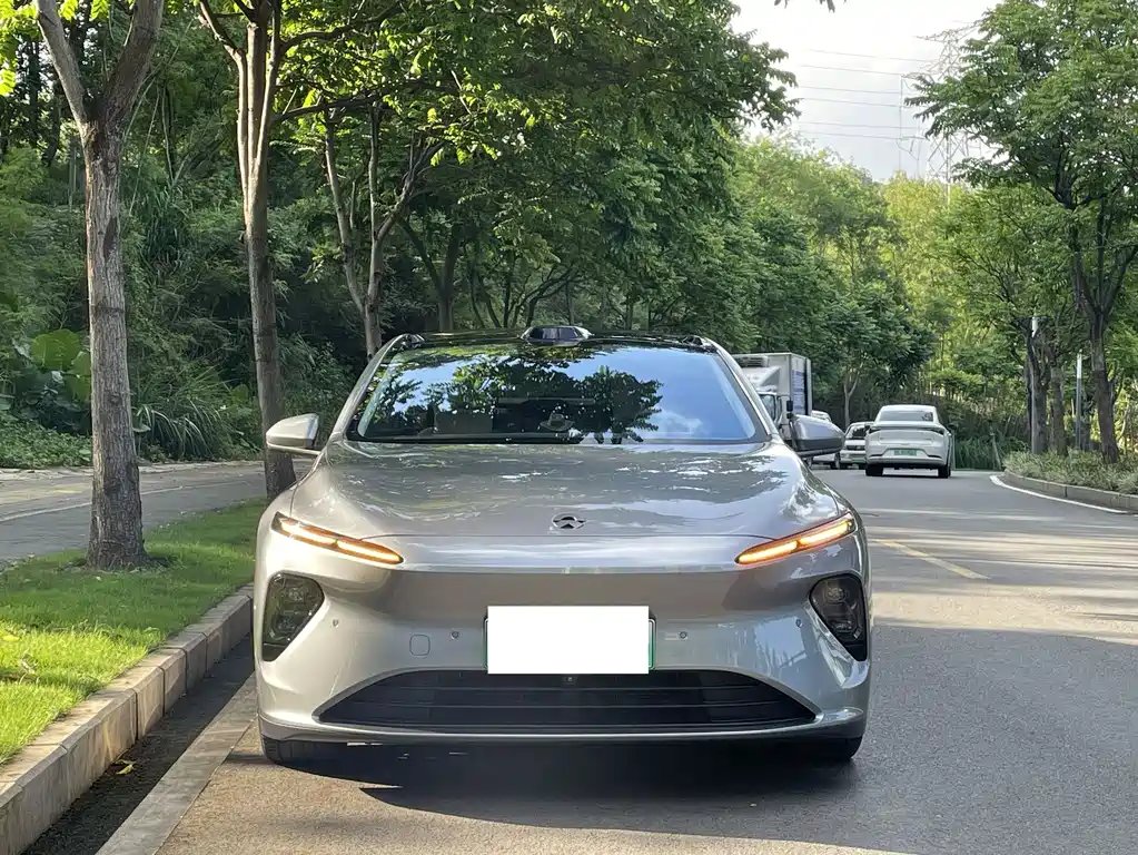 NIO ET7 2024