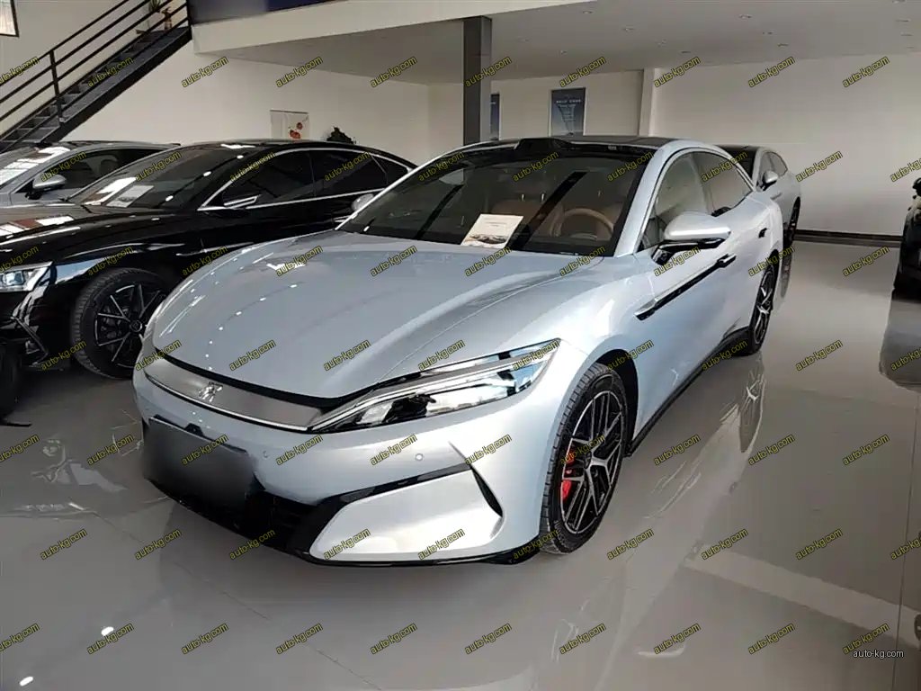 BYD 汉L 2025