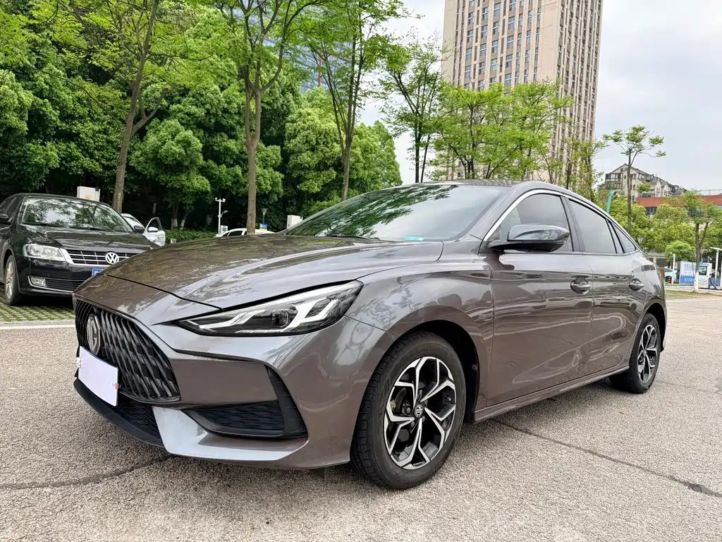 MG MG5 2021