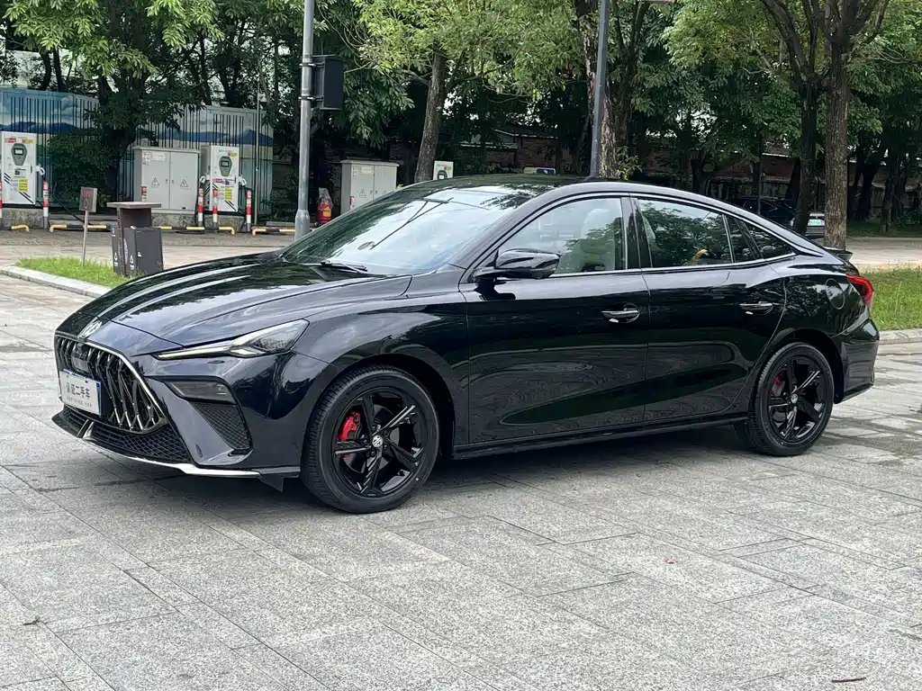 MG MG5 Scorpio 2022