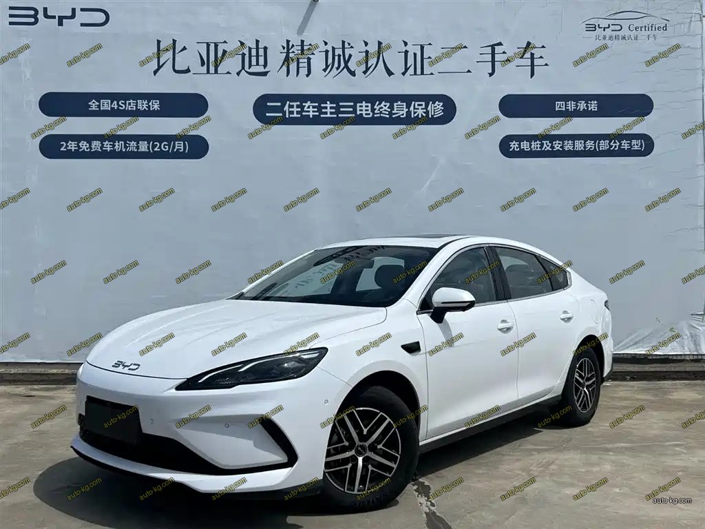 BYD Seal 05 DM-i 2025