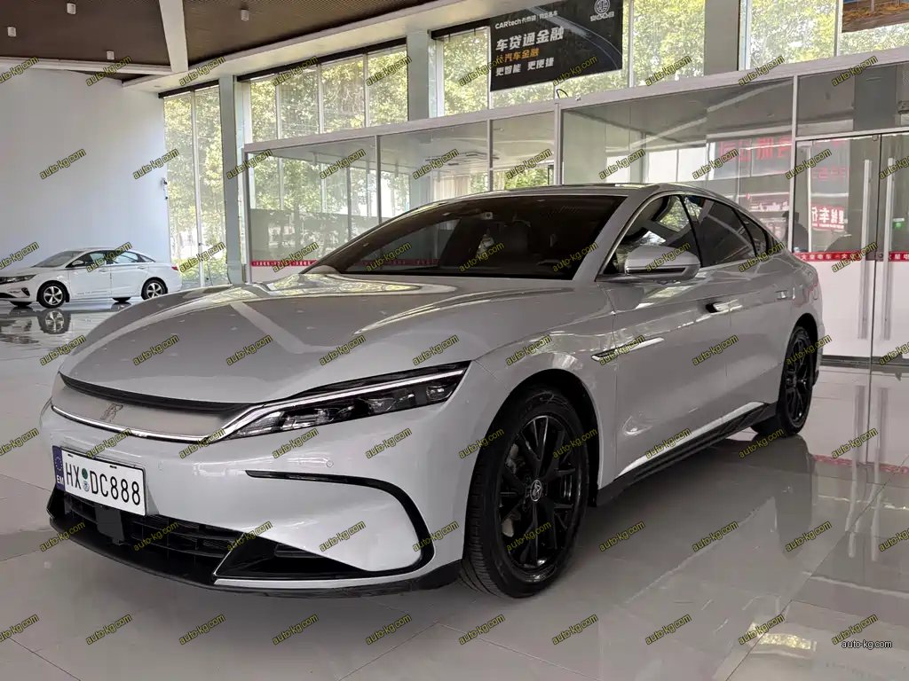 BYD Han 2024