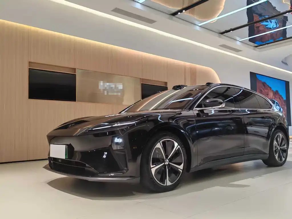 NIO ET5T 2024