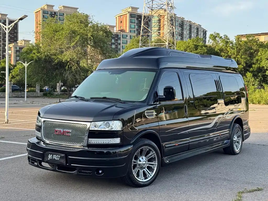 GMC Savana 2016
