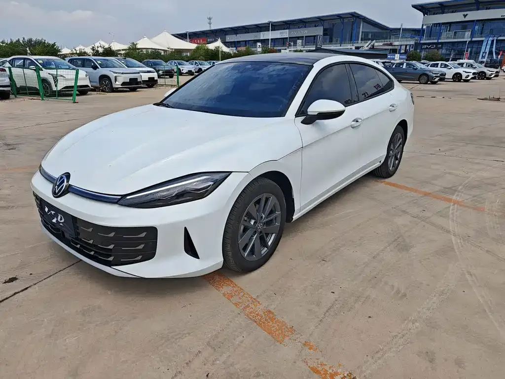 Volkswagen Lamando 2025 — фото 1 из 5