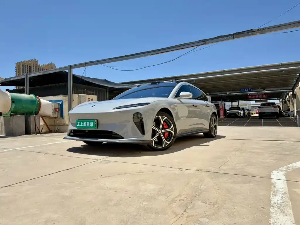 NIO ET5T 2023
