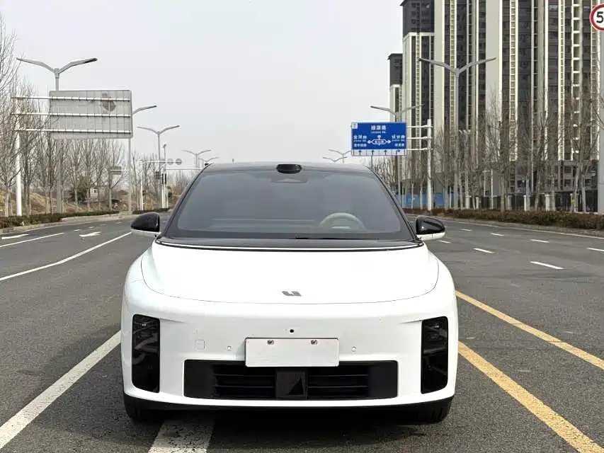 Li Auto Lii6 2026