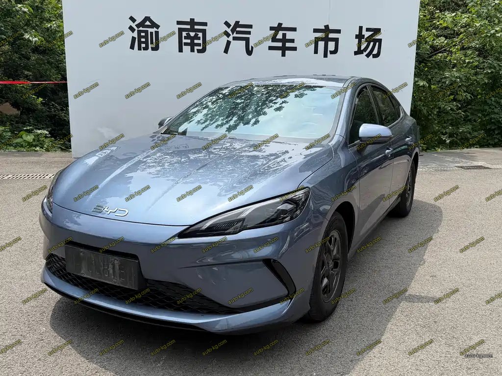 BYD Seal 05 DM-i 2025