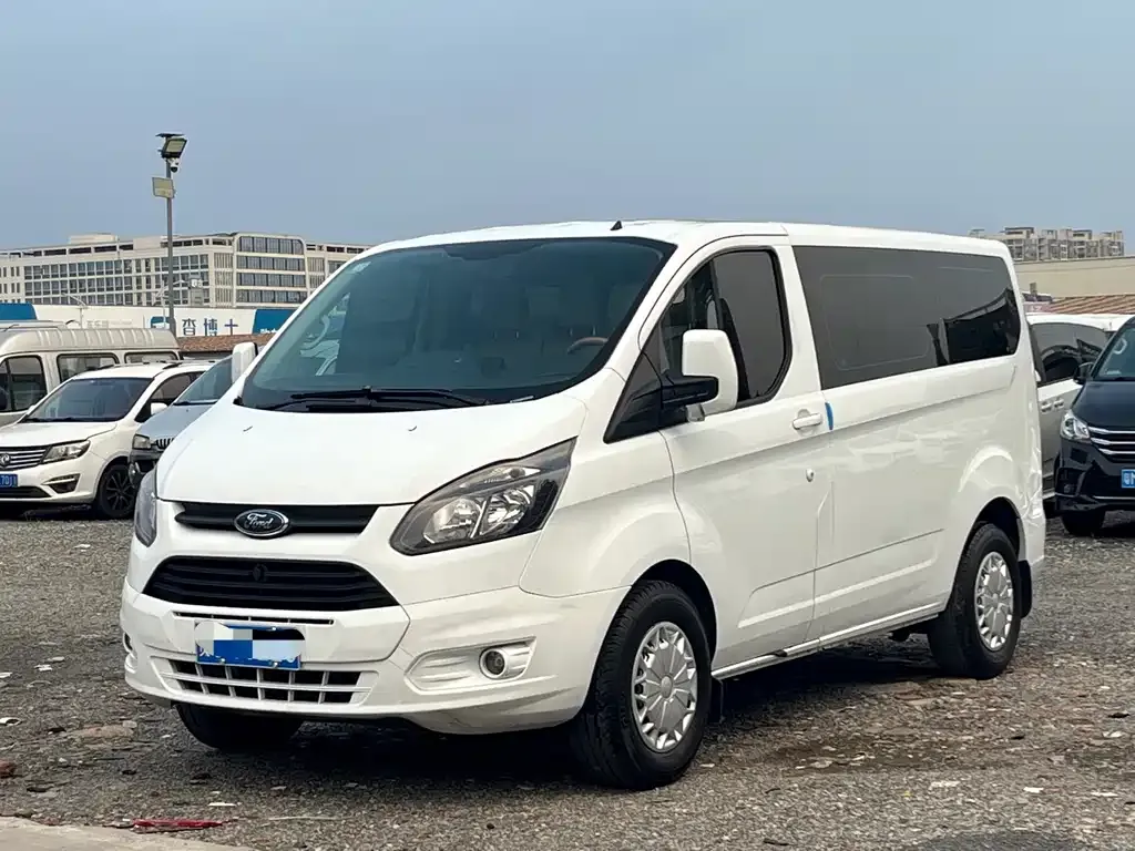 Ford Transit 2021 — фото 1 из 14